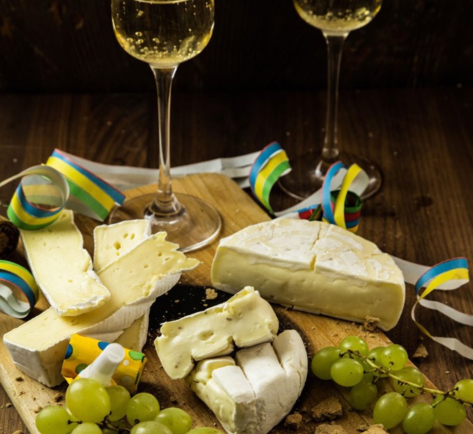 How to pair Champagne & Cheese